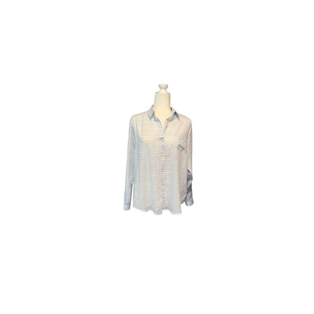 Anthropologie Lill’s Closet light blue and white striped 100% cotton button down